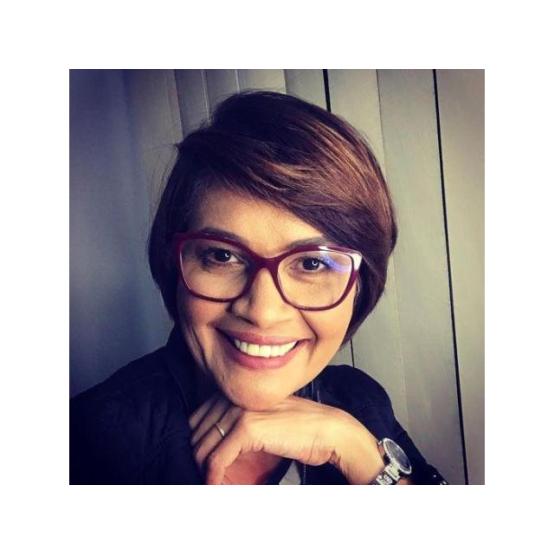DARLEIDE ALVES ESCREVE SOBRE LUZ E TREVAS