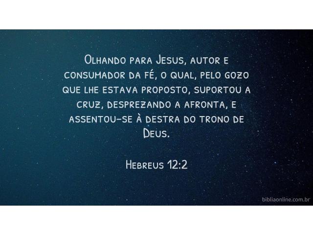 Olhar a Jesus, não aos outros